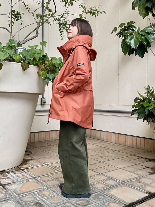 レディース 透湿防水 フーデッドジャケット ZBFAU47 - AIGLE